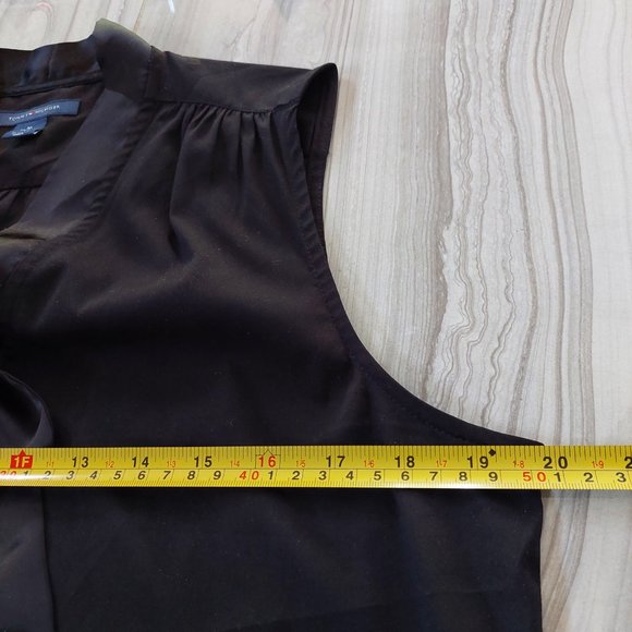Tommy Hilfiger Black Sleeveless Blouse - Picture 5 of 5
